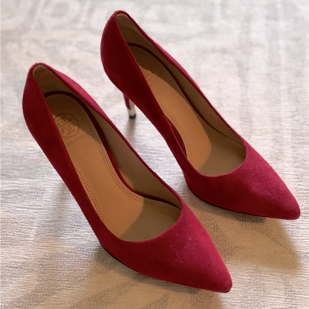Tory Burch Red Suede Heels – Size 7M
